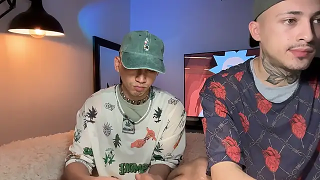 Snapshot of Noah_and_Steven chatting on 07-23-26, 05:11 Noah and Steven online show from 07-23-26, 05:11