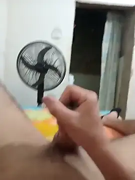 hot colombian online show from 05-17-26, 03:15