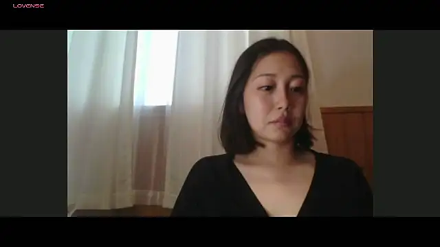aoi252525 online show from 06-08-26, 07:53