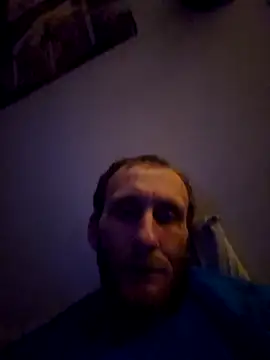 Snapshot of BigDaddy_200012 chatting on 05-03-26, 10:10 BigDaddy 200012 online show from 05-03-26, 10:10