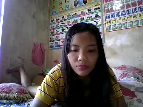 juicyredt online show from 04-30-26, 03:57