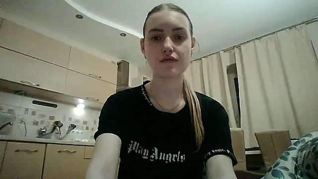 Snapshot of Lisanta chatting on 05-02-26, 07:30 Lisanta online show from 05-02-26, 07:30