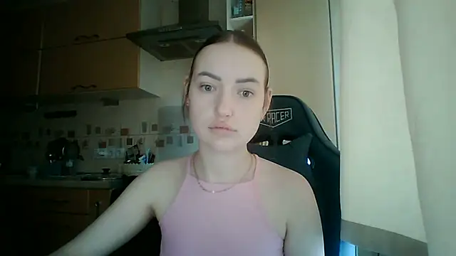 Snapshot of Lisanta chatting on 05-29-26, 12:25 Lisanta online show from 05-29-26, 12:25
