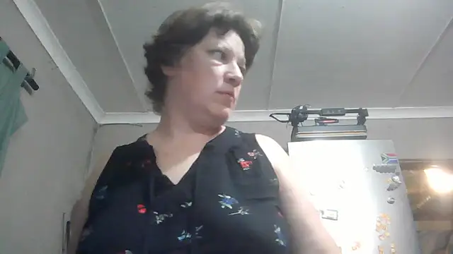 Snapshot of Bambifun32 chatting on 07-09-26, 05:17 Bambifun32 online show from 07-09-26, 05:17