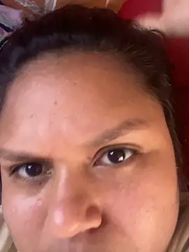Snapshot of Candelita-hott chatting on 04-29-26, 02:54 Candelita-hott online show from 04-29-26, 02:54
