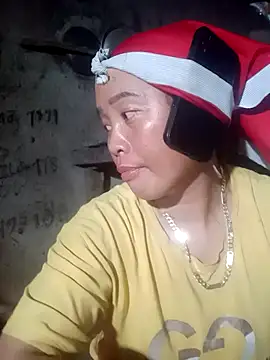 Snapshot of phuongtrinh1 chatting on 04-25-26, 01:25 phuongtrinh1 online show from 04-25-26, 01:25