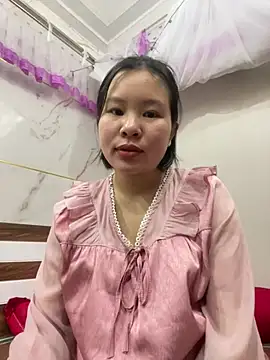 Snapshot of Swan_69 chatting on 04-29-26, 05:00 Swan 69 online show from 04-29-26, 05:00