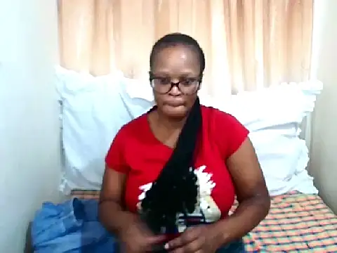 Snapshot of Ebony_Bloom69 chatting on 05-13-26, 04:32 Ebony Bloom69 online show from 05-13-26, 04:32