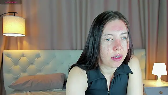 Snapshot of Sandra_Ross chatting on 06-27-26, 12:48 Sandra Ross online show from 06-27-26, 12:48