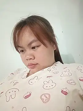 Truxcy1 online show from 04-20-26, 03:15