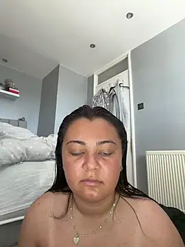Snapshot of Laurenrose_x chatting on 05-12-26, 09:28 Laurenrose x online show from 05-12-26, 09:28