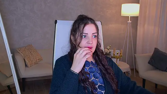 AureliaVane online show from 06-17-26, 04:08