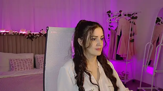 AureliaVane online show from 06-23-26, 03:54