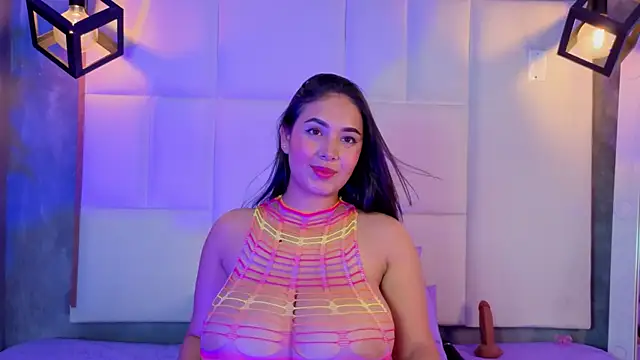 Violetta rose  online show from 07-29-26, 10:41