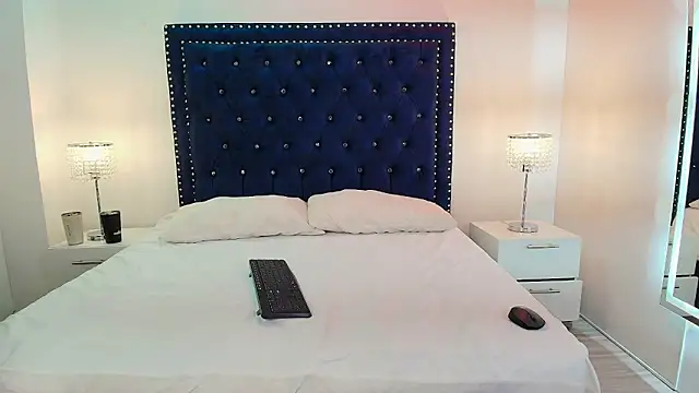 Alissa and alann online show from 04-27-26, 11:08