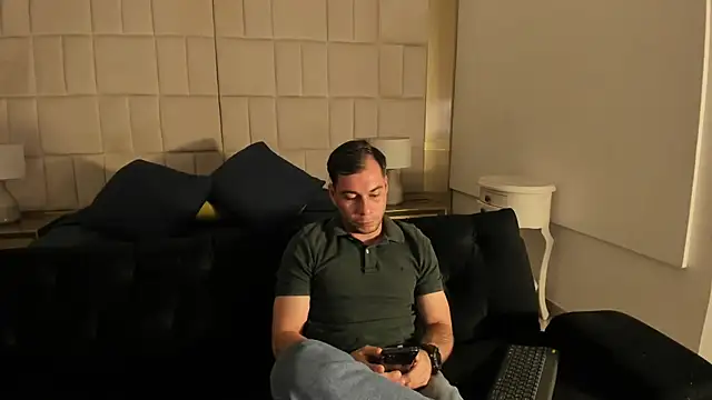 DanteLou online show from 04-22-26, 04:19