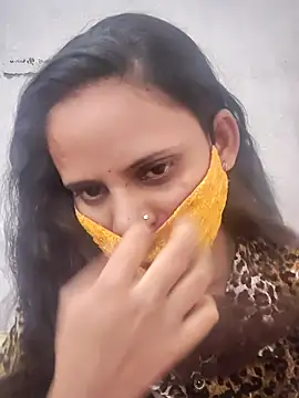 Snapshot of Cutie_Neetu chatting on 05-10-26, 06:02 Cutie Neetu online show from 05-10-26, 06:02