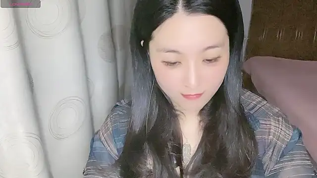 Snapshot of D-Misslu chatting on 05-31-26, 12:01 D-Misslu online show from 05-31-26, 12:01