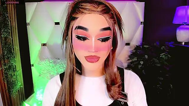 Camila Vasquezz1 online show from 06-27-26, 11:48