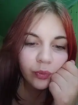 Snapshot of LoisFox chatting on 05-04-26, 05:31 LoisFox online show from 05-04-26, 05:31