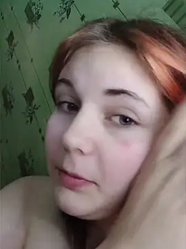 Snapshot of LoisFox chatting on 05-05-26, 11:46 LoisFox online show from 05-05-26, 11:46
