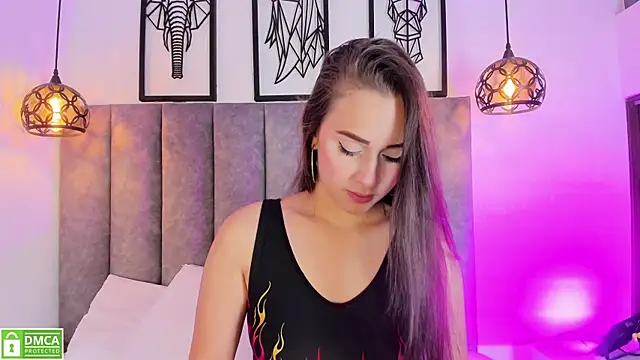 Vanne Queen  online show from 06-24-26, 11:31
