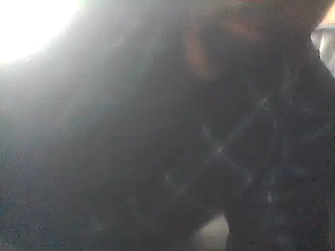 Snapshot of LunjeSA chatting on 07-25-26, 10:57 LunjeSA online show from 07-25-26, 10:57