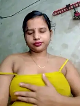 Snapshot of Nigar_Hatun chatting on 04-30-26, 04:57 Nigar Hatun online show from 04-30-26, 04:57