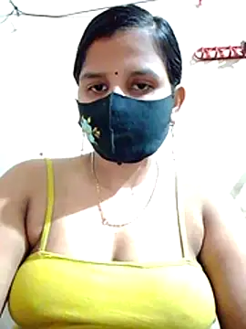 Snapshot of Nigar_Hatun chatting on 05-06-26, 12:21 Nigar Hatun online show from 05-06-26, 12:21