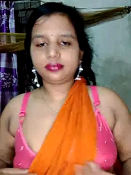 Snapshot of Nigar_Hatun chatting on 05-23-26, 06:01 Nigar Hatun online show from 05-23-26, 06:01