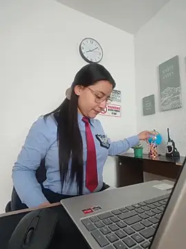 Queen linda1 online show from 05-16-26, 01:10