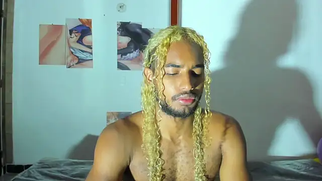 Snapshot of salvatore_amator chatting on 05-31-26, 04:53 salvatore amator online show from 05-31-26, 04:53