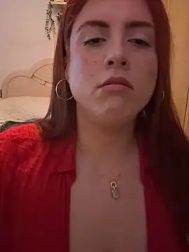 Snapshot of lumazzy chatting on 05-06-26, 03:17 lumazzy online show from 05-06-26, 03:17