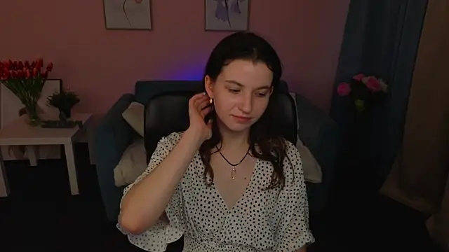 Snapshot of BelovedAlice chatting on 04-29-26, 06:28 BelovedAlice online show from 04-29-26, 06:28