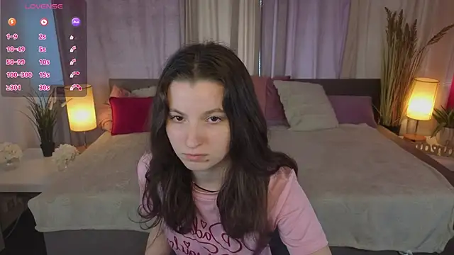 Snapshot of BelovedAlice chatting on 05-19-26, 02:23 BelovedAlice online show from 05-19-26, 02:23
