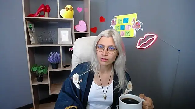 RubyDaviss online show from 05-10-26, 06:18