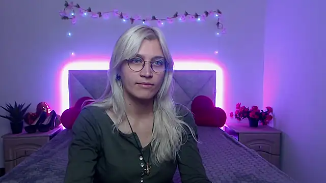RubyDaviss online show from 05-22-26, 06:09