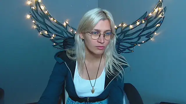 RubyDaviss online show from 05-26-26, 12:01