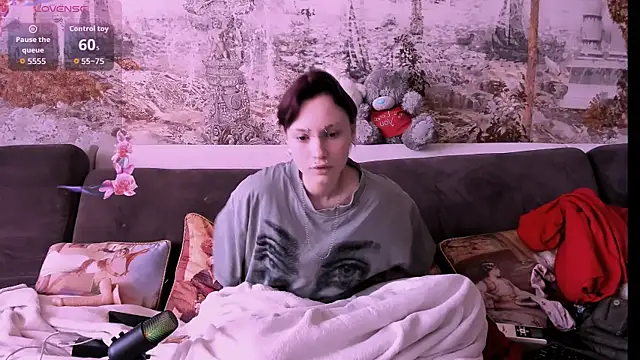 VikaViktoria online show from 05-01-26, 09:36