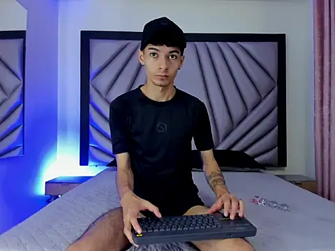 Yefersonyoss online show from 05-30-26, 04:31