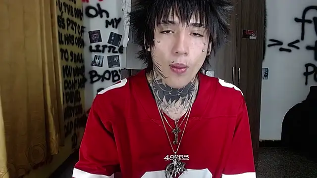 Snapshot of Ryoko_vishnu chatting on 05-26-26, 12:17 Ryoko vishnu online show from 05-26-26, 12:17