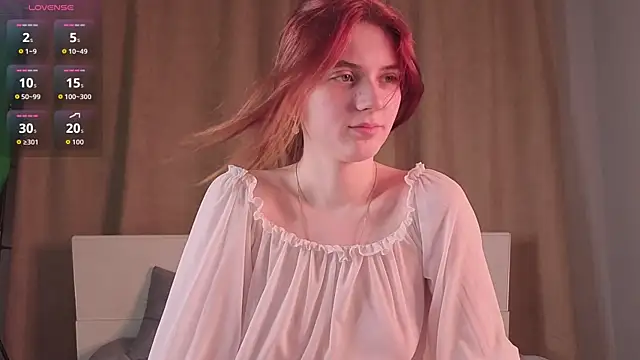 Snapshot of MariAllen chatting on 07-14-26, 05:18 MariAllen online show from 07-14-26, 05:18