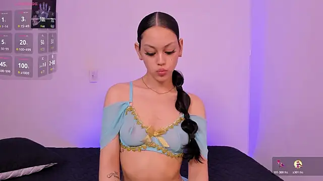Snapshot of Charlotte_grayx chatting on 05-17-26, 06:11 Charlotte grayx online show from 05-17-26, 06:11