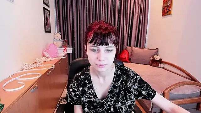 Snapshot of MiniLysii chatting on 05-02-26, 05:34 MiniLysii online show from 05-02-26, 05:34