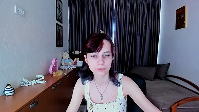 Snapshot of MiniLysii chatting on 07-02-26, 05:35 MiniLysii online show from 07-02-26, 05:35