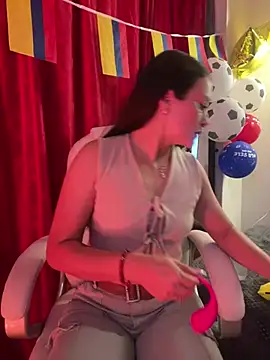 SamiiContreras  online show from 07-04-26, 11:05