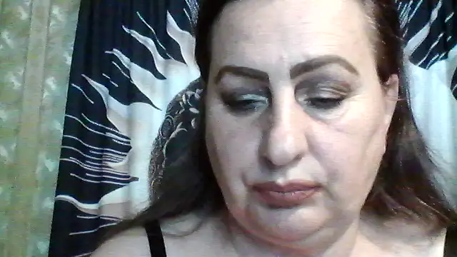 LoaqLovew online show from 06-12-26, 08:13