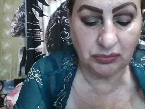 LoaqLovew online show from 07-02-26, 08:09