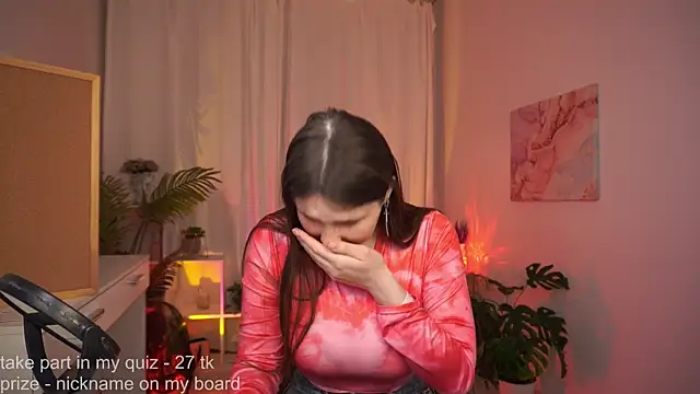 Snapshot of BettyMarlowe chatting on 06-21-26, 05:32 BettyMarlowe online show from 06-21-26, 05:32