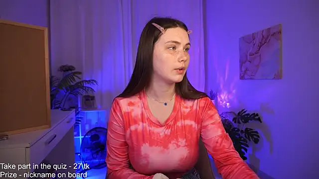 Snapshot of BettyMarlowe chatting on 07-08-26, 05:23 BettyMarlowe online show from 07-08-26, 05:23